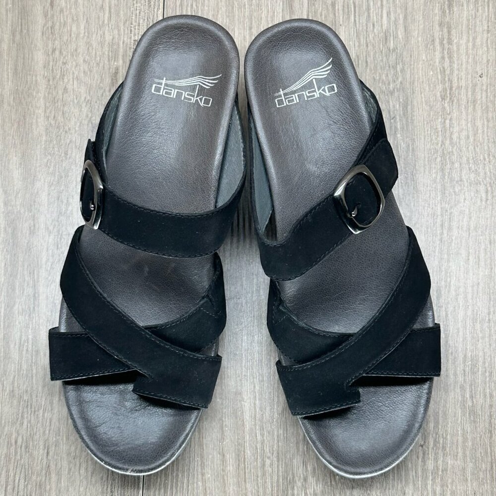 Dansko Aubree Sandals Womens Sz 37 Wedge Slip On Leather Adjustable Strap Black